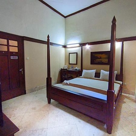 Guest House Teras Solo Syariah Exterior foto