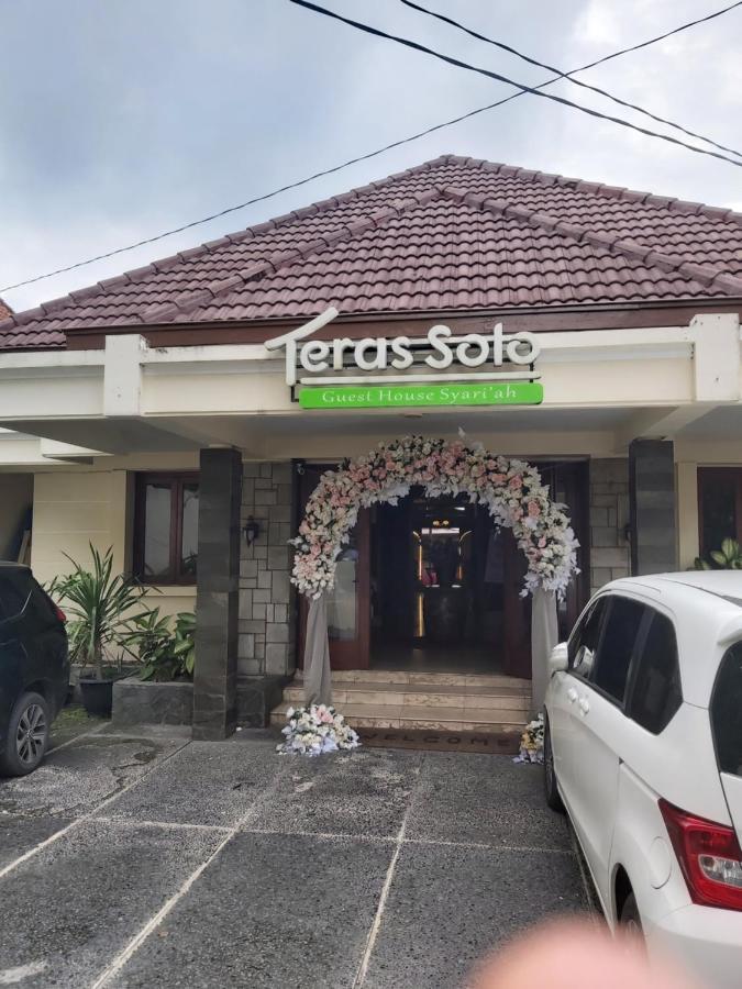Guest House Teras Solo Syariah Exterior foto